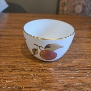 Royal Worceater Evesham Gold Small Bowl
